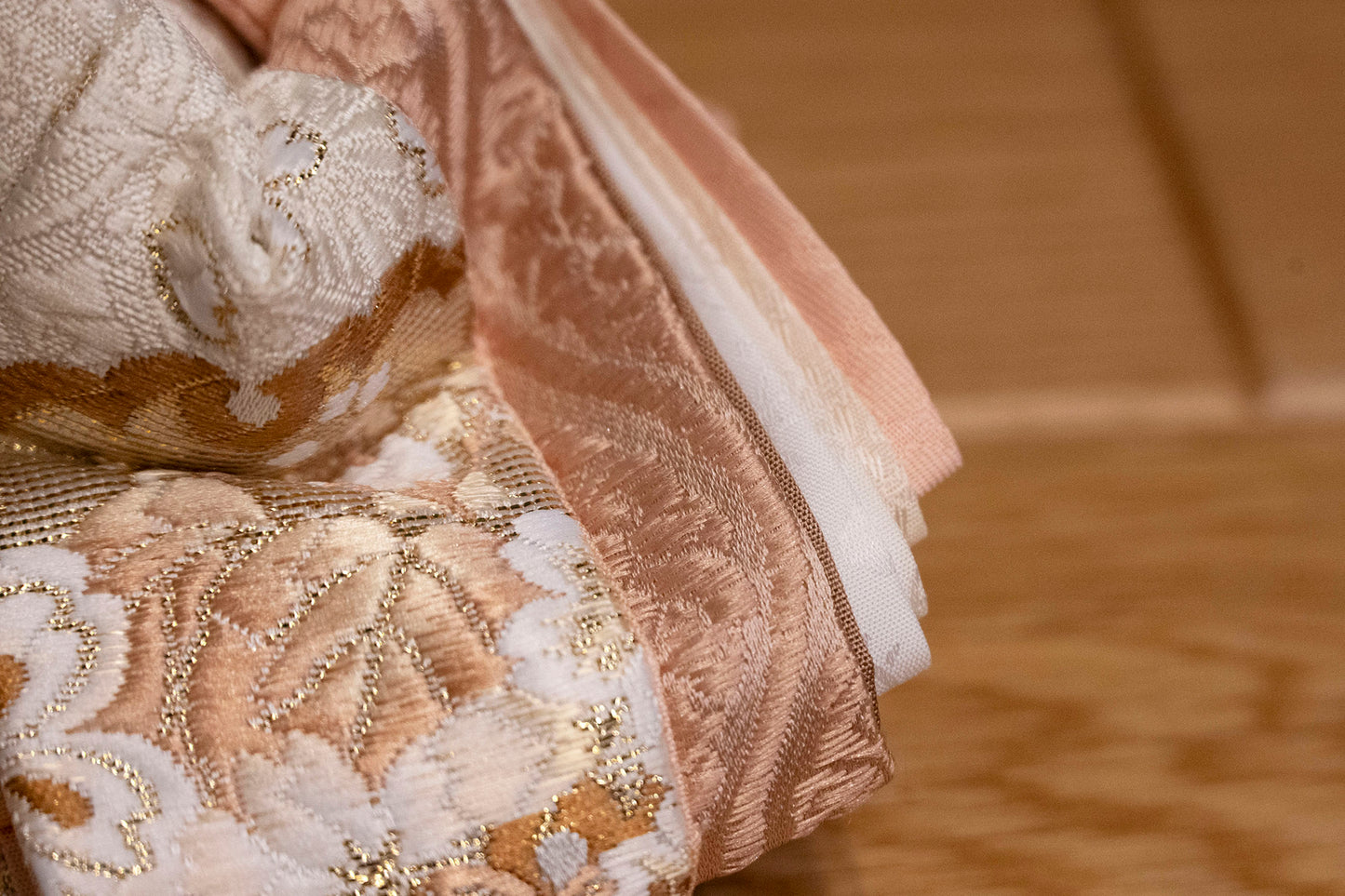 №083302｜真矢｜ケース飾り｜コンパクト｜